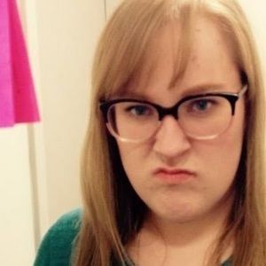 Meet your Posher, Kelly